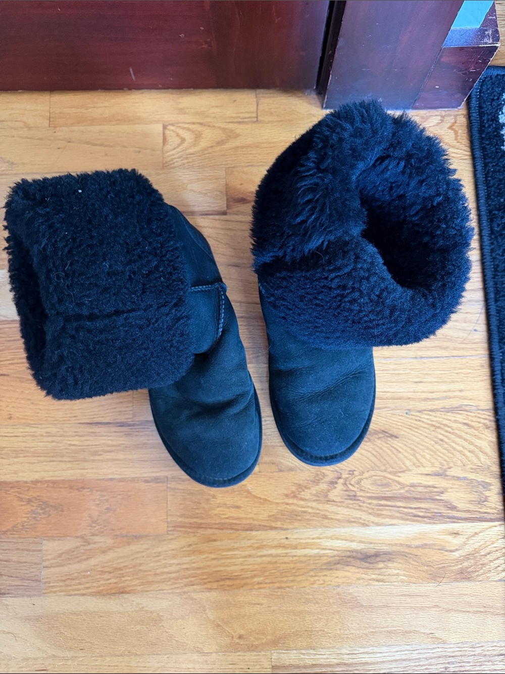 UGG Black Tall Shearling Boots - Picture 4 of 6